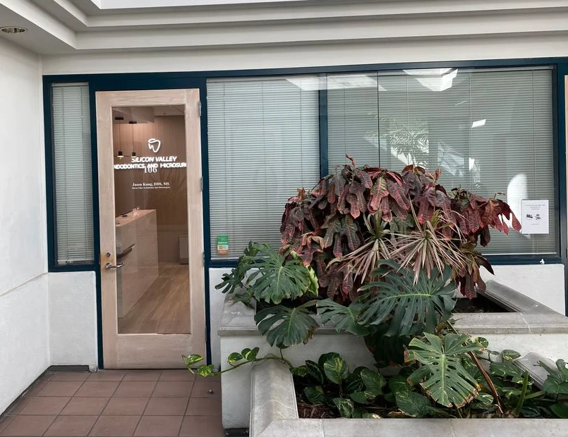 Courtyard outside the Sunnyvale office